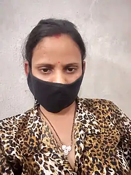 Snapshot of Cutie_Neetu chatting on 4, 5, 2026 Cutie Neetu online show from 4, 5, 2026