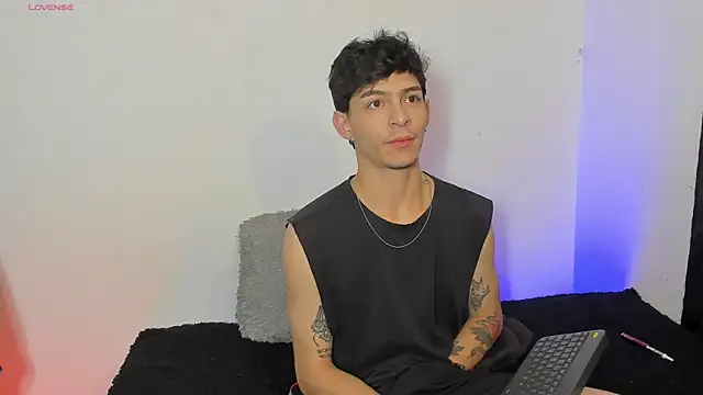  IanLark online show from 19, 5, 2026