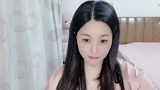 Snapshot of D-Misslu chatting on 15, 6, 2026 D-Misslu online show from 15, 6, 2026