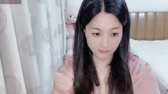 Snapshot of D-Misslu chatting on 26, 6, 2026 D-Misslu online show from 26, 6, 2026