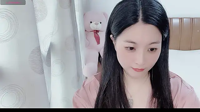 Snapshot of D-Misslu chatting on 28, 6, 2026 D-Misslu online show from 28, 6, 2026