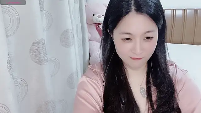 Snapshot of D-Misslu chatting on 20, 6, 2026 D-Misslu online show from 20, 6, 2026