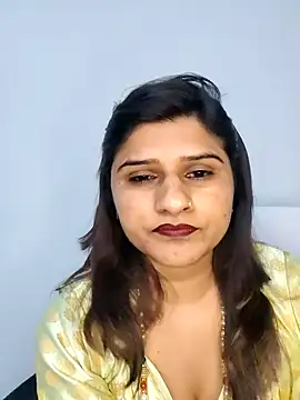 Cute-Rhea online show from 21, 4, 2026