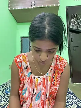 hot-couple-0 online show from 13, 6, 2026