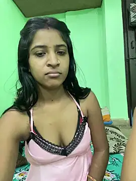 hot-couple-0 online show from 31, 5, 2026