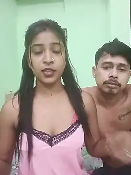 hot-couple-0 online show from 26, 5, 2026