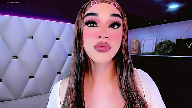 Snapshot of Camila_Vasquezz1 chatting on 16, 6, 2026 Camila Vasquezz1 online show from 16, 6, 2026