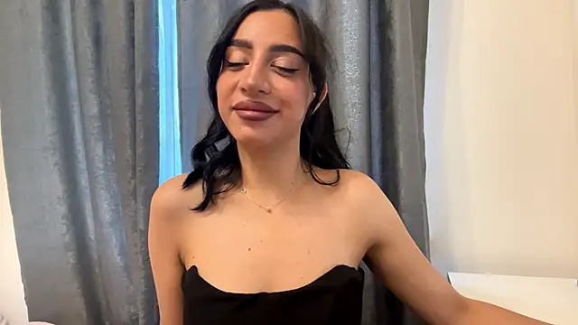 Snapshot of AngellaBarbini chatting on 14, 6, 2026 AngellaBarbini online show from 14, 6, 2026