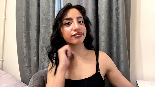 AngellaBarbini online show from 4, 7, 2026