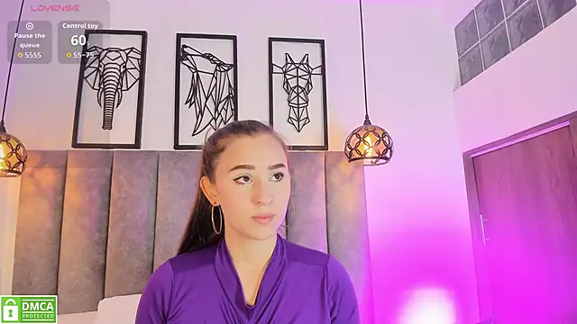 Vanne Queen  online show from 25, 5, 2026