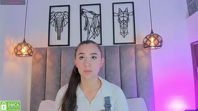 Vanne Queen  online show from 30, 4, 2026