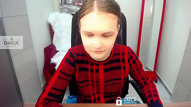  donnaSia  online show from 21, 6, 2026