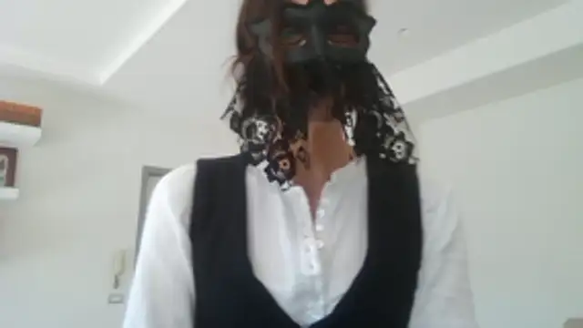 Snapshot of HelenTiAscolta chatting on 27, 4, 2026 HelenTiAscolta online show from 27, 4, 2026