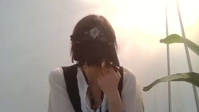 Snapshot of HelenTiAscolta chatting on 6, 5, 2026 HelenTiAscolta online show from 6, 5, 2026