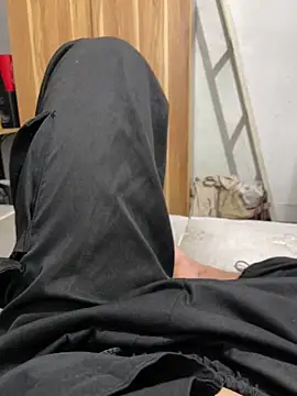 huypopa online show from 21, 4, 2026