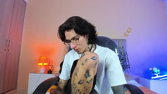 Vergil Noir  online show from 16, 5, 2026