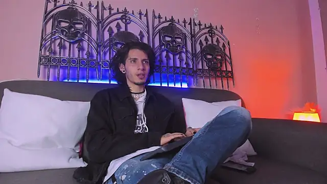 Vergil Noir  online show from 27, 5, 2026