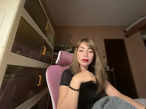 sweet glam online show from 1, 7, 2026