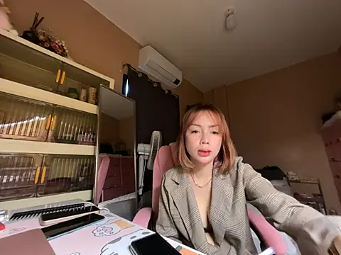 sweet glam online show from 7, 5, 2026