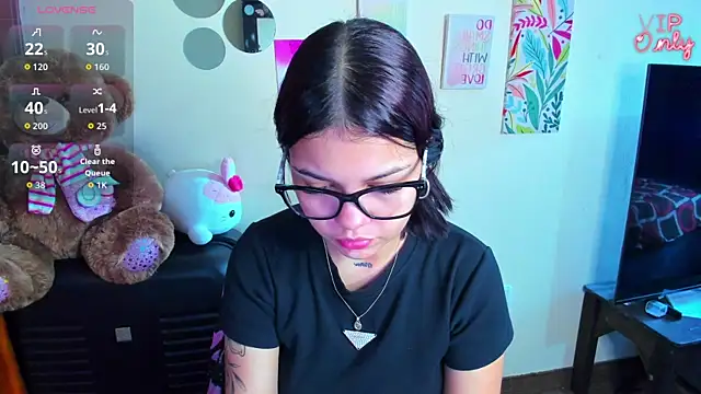 Snapshot of angelina_77 chatting on 23, 6, 2026 angelina 77 online show from 23, 6, 2026