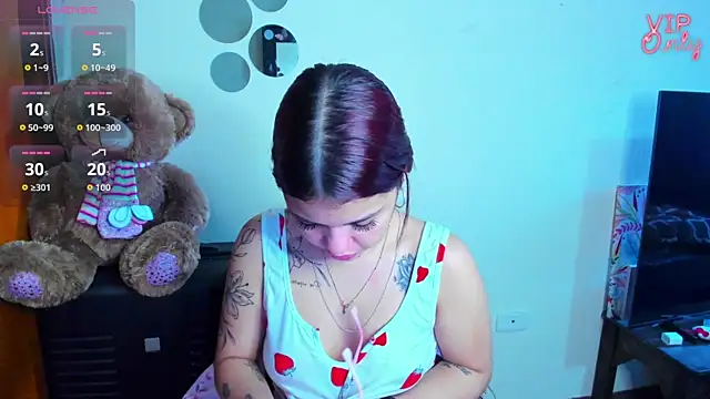 Snapshot of angelina_77 chatting on 15, 5, 2026 angelina 77 online show from 15, 5, 2026