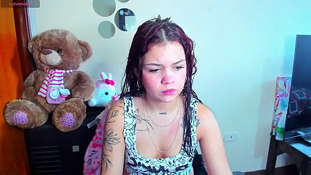Snapshot of angelina_77 chatting on 5, 5, 2026 angelina 77 online show from 5, 5, 2026