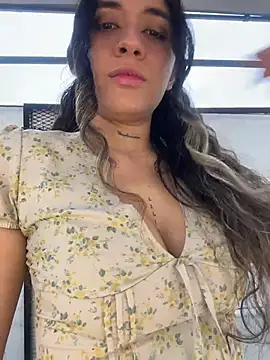 Snapshot of SinSirenXXX chatting on 29, 4, 2026 SinSirenXXX online show from 29, 4, 2026