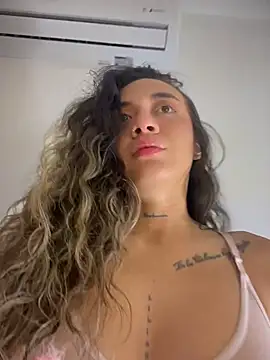 Snapshot of SinSirenXXX chatting on 14, 5, 2026 SinSirenXXX online show from 14, 5, 2026