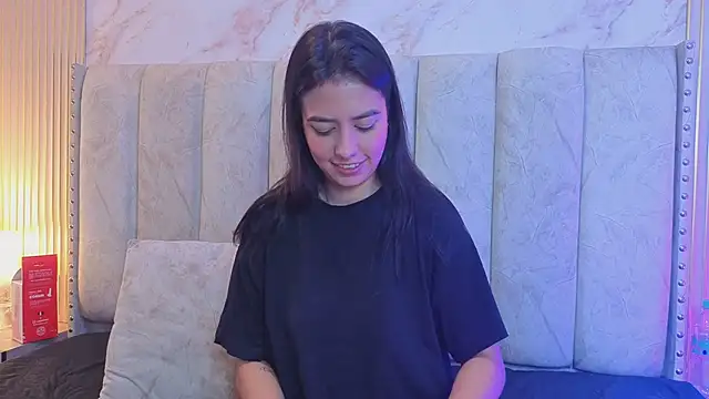 Alahia Bloom online show from 3, 6, 2026