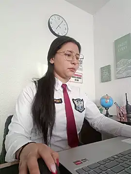 Queen linda1 online show from 9, 5, 2026