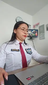 Snapshot of Queen_linda1 chatting on 24, 7, 2026 Queen linda1 online show from 24, 7, 2026