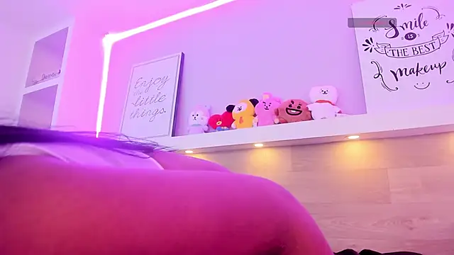 AlissonJamess online show from 22, 5, 2026