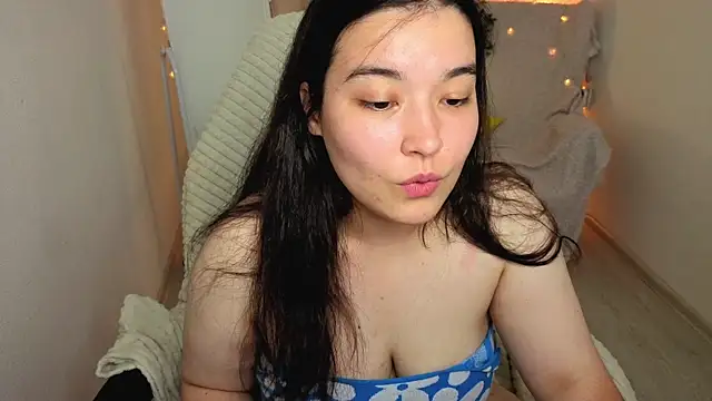 MomoRins online show from 2, 7, 2026