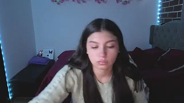 isabella monntolvo online show from 20, 5, 2026