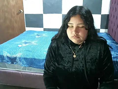 Valery-Khloe online show from 7, 7, 2026