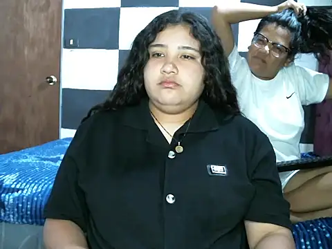 Valery-Khloe online show from 25, 7, 2026