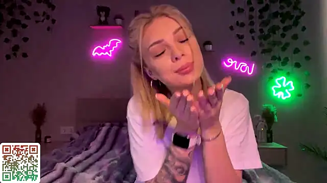CandyRass online show from 10, 5, 2026