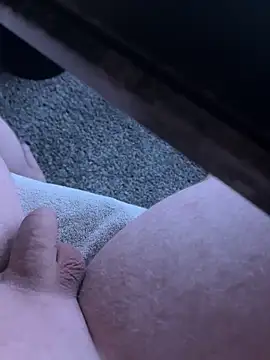 youngcock1639 online show from 22, 4, 2026