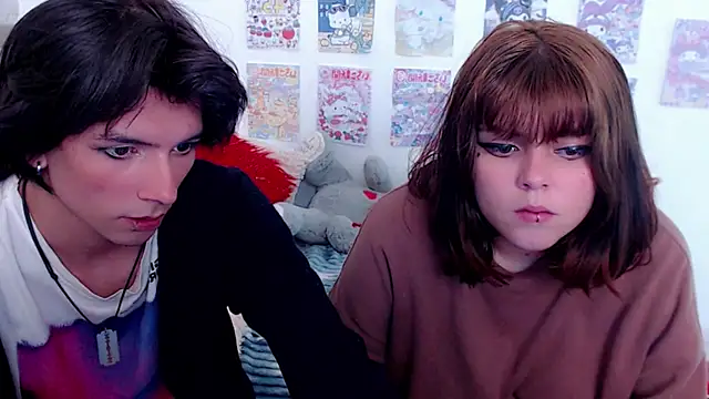 Snapshot of raven_n_matt chatting on 20, 6, 2026 raven n matt online show from 20, 6, 2026