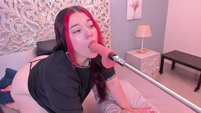 Sabrinna fox online show from 9, 5, 2026