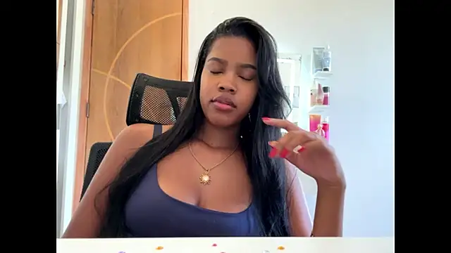 BrazyNickie online show from 22, 4, 2026