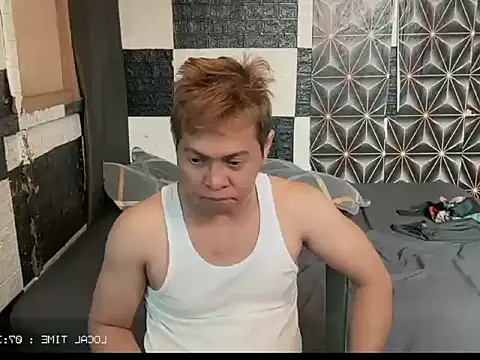 FuckMeeGUYS online show from 13, 6, 2026