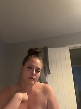 Poppylooloo online show from 7, 7, 2026