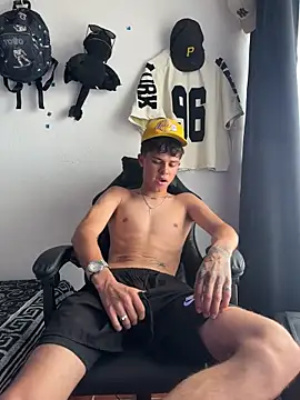 Jackdaniel001  online show from 9, 5, 2026