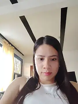 Nicol Alvarez1 online show from 28, 5, 2026