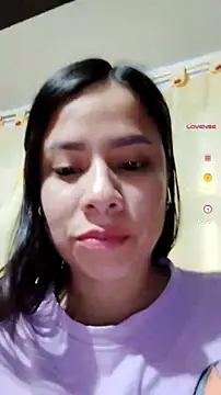 Nicol Alvarez1 online show from 3, 7, 2026