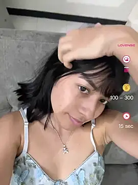 Snapshot of katty_lovelyy chatting on 26, 4, 2026 katty lovelyy online show from 26, 4, 2026