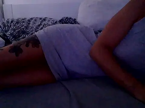 Snapshot of SweetLuc11 chatting on 27, 6, 2026 SweetLuc11 online show from 27, 6, 2026
