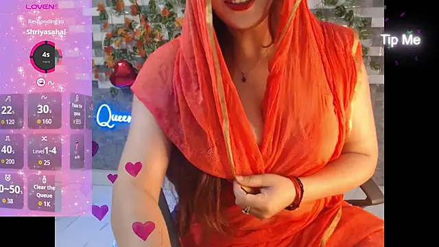 Snapshot of The_Queen_Arinaah chatting on 19, 7, 2026 The Queen Arinaah online show from 19, 7, 2026