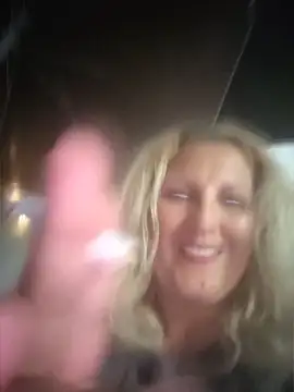 Divineblond online show from 11, 6, 2026